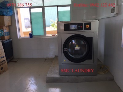 Điểm khác biệt giữa máy giặt thường và máy giặt công nghiệp?