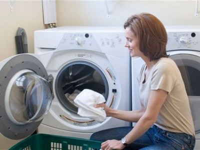 Rất Nhiều Người Đang Dùng Máy Giặt Sai Cách, Quần Áo Nhanh Cũ, Bạc Màu? Cách Khắc Phục   Máy giặt là