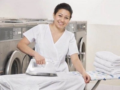 Nhu cầu sử dụng các thiết bị giặt là của các khách sạn