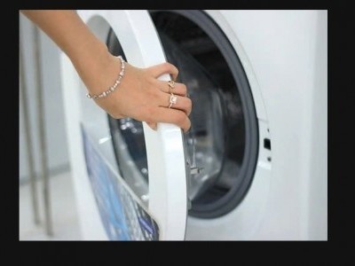 Có khi nào không nên mở cửa máy giặt không? – Những trường hợp đặc biệt cần lưu ý